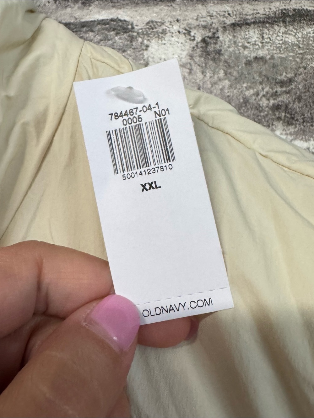 NWT Old Navy Water-Resistant Puffer Vest cream white cropped - Picture 5 of 11